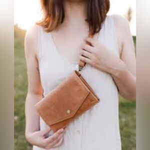 DiMarco Crossbody brown leather versatile purse boutique